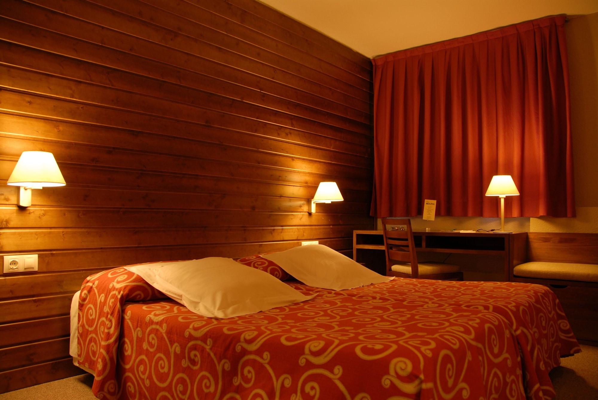 Tuc Blanc Hotel Baqueira Beret Buitenkant foto