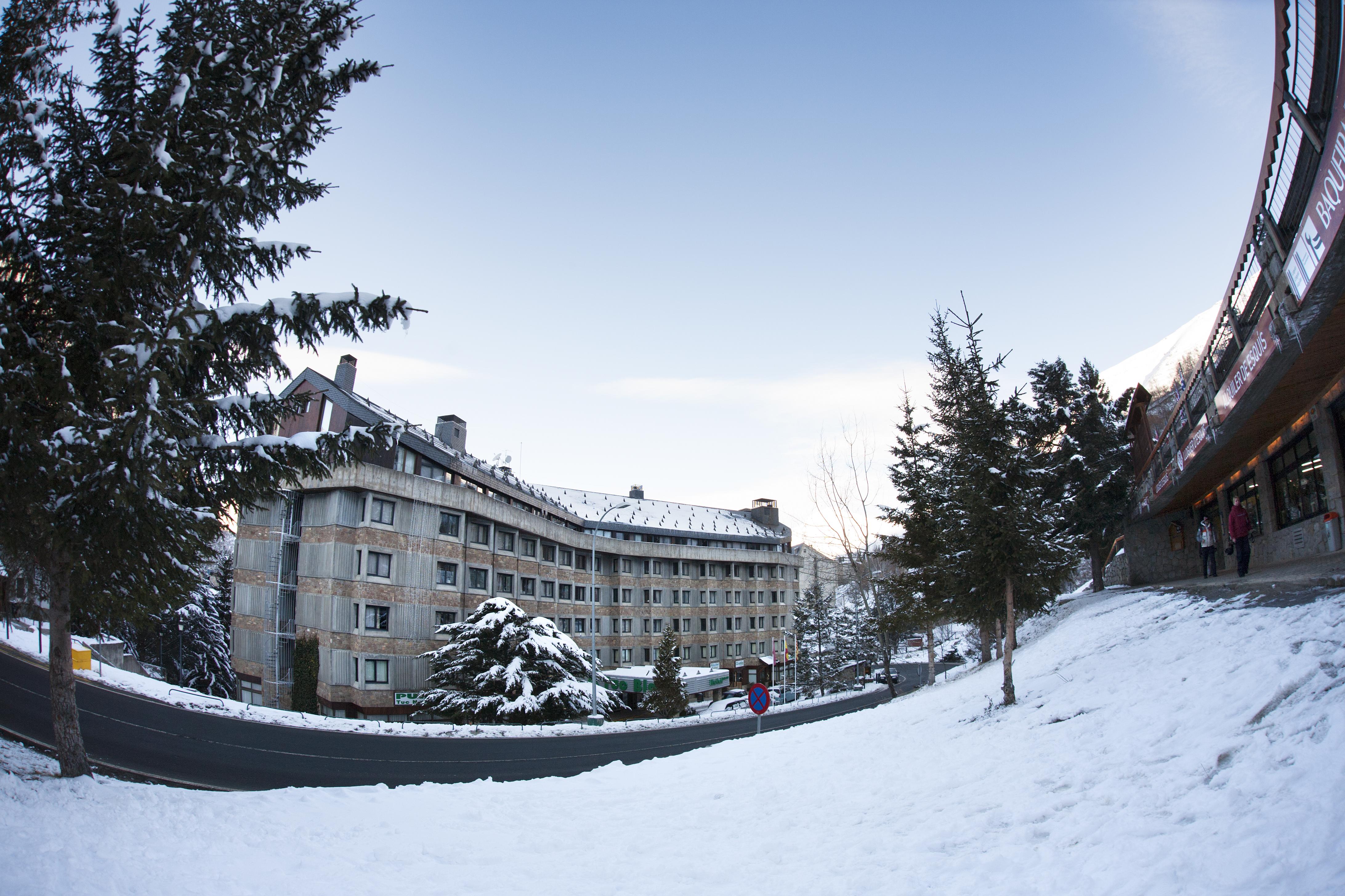 Tuc Blanc Hotel Baqueira Beret Buitenkant foto