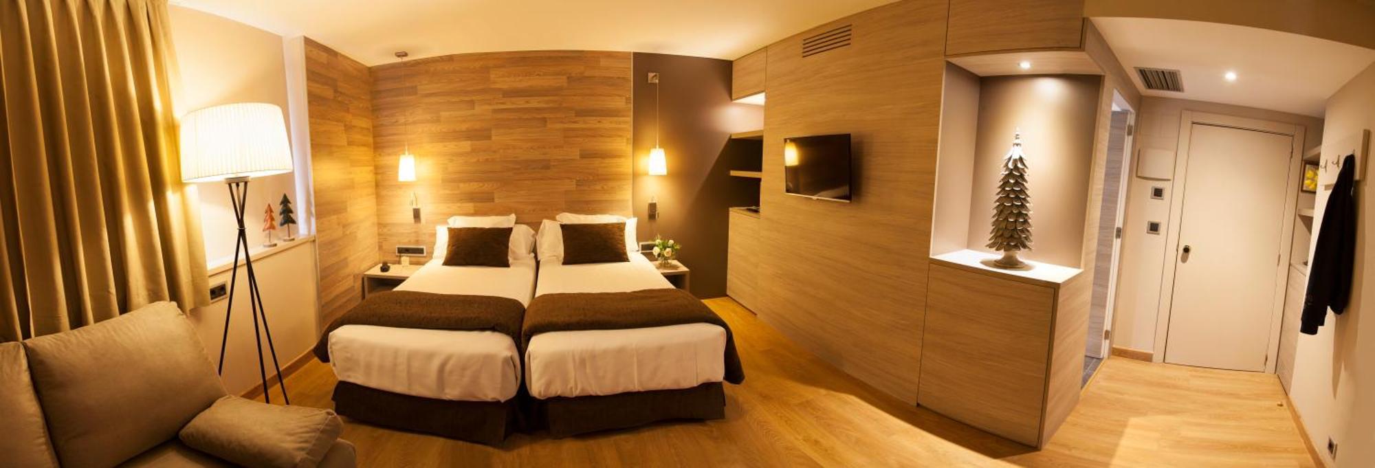 Tuc Blanc Hotel Baqueira Beret Buitenkant foto