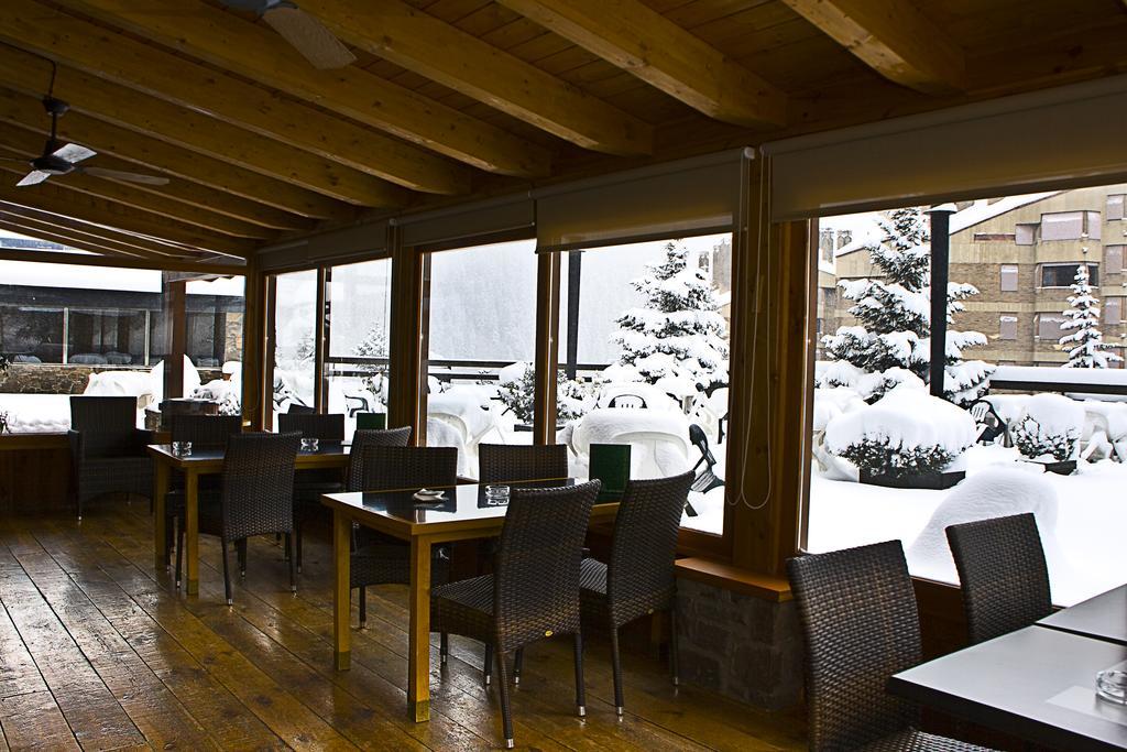 Tuc Blanc Hotel Baqueira Beret Buitenkant foto