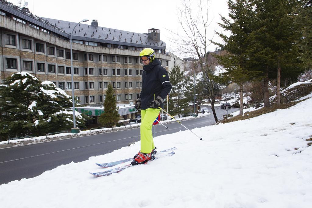 Tuc Blanc Hotel Baqueira Beret Buitenkant foto